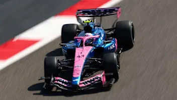 阿尔派因 2026 年“更好”汽车的早期迹象而提振