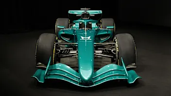 阿斯顿·马丁和本田标志着工厂合作伙伴关系的开始