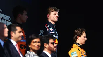 为什么Verstappen不能从2025年的冠军争夺战中打折