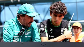 Bortoleto“很高兴我在战斗” Alonso和Verstappen在匈牙利
