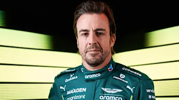 阿隆索（Alonso）的新加坡斗争获得了您的投票