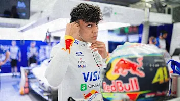 林德布拉德在照片中回顾了他的 F1 之旅