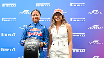 F1学院：Chambers抢夺一圈湿迈阿密枪战的杆子