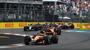 F1 和 Sky 在英国、爱尔兰和意大利建立新的合作伙伴关系