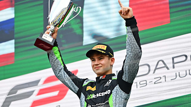 F3：贝德林以 1-2 领先 AIX Racing 取得首场胜利