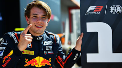 F3：Tramnitz在Imola Sprint比赛中领先MP Motorsport 1-2