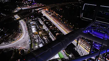 新加坡如何改变 F1 成为这项运动的首个夜间比赛