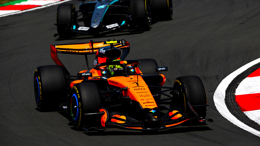 观看 FP1 在中国的精彩集锦，拉塞尔登顶时代