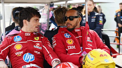 莱克莱克（Leclerc）揭示了他对汉密尔顿（Hamilton）在法拉利（Ferrari）合作时感到“惊讶”的是什么