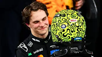 皮亚斯特里发挥的关键作用帮助诺里斯锁定了冠军