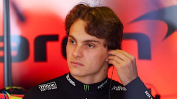 Piastri 评估迈凯伦 2026 年首次驾驶