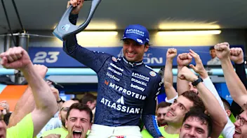 塞恩兹（Sainz）在威廉姆斯（Williams