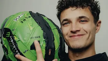 拉斯维加斯大奖赛特别版头盔