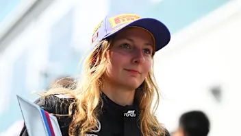 F1学院的故事情节在Zandvoort感到兴奋