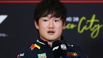 角田为“非常不必要”的劳森言论道歉