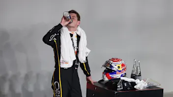 Verstappen承认新加坡的P2完成“最佳可能的”