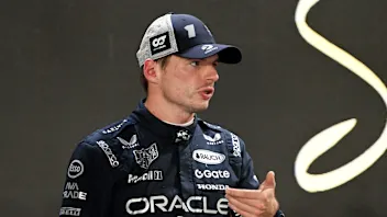 Verstappen在新加坡感觉到交通“使我一枪付出了我的射击”