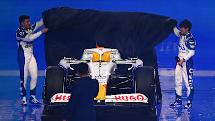 观看：赛车公牛在伦敦F1 75 Live举行的Racing Bulls令人难忘的涂装演讲