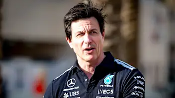 测试开始时沃尔夫指出“维斯塔潘非常强大”